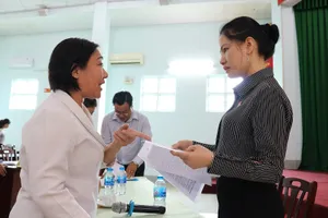 Cuộc chiến chống tham nhũng: 'Lòng dân chúng tôi đang cháy'!