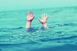 Thương tâm bé hai tuổi chết não, mẹ mong một phép màu