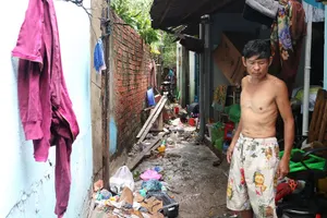 Quận 9 tìm cách để dân không sợ trôi máy giặt, tivi khi mưa