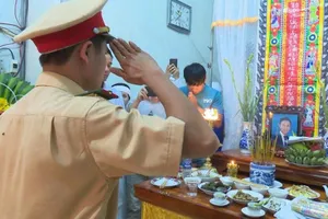 Bị đâm chết khi nhắc vượt đèn đỏ: Công an kêu gọi “Đừng sợ!” 