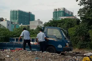 Thủ Đức: Kiểm điểm 3 nhân viên trật tự đô thị 