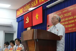 Cử tri băn khoăn về hình thức xử lý cán bộ tham nhũng