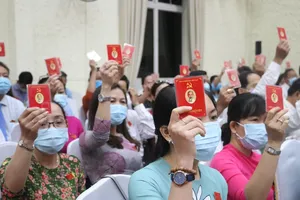 Ông Lâm Đình Thắng tái đắc cử Bí thư Quận uỷ quận 9