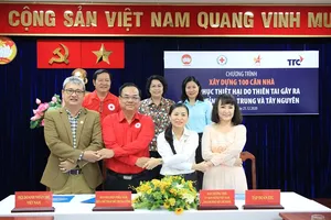 TP.HCM xây 100 căn nhà cho đồng bào miền Trung, Tây Nguyên