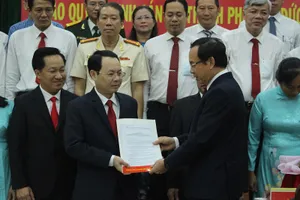 Trao quyết định cán bộ lãnh đạo chủ chốt TP Thủ Đức