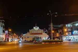  Tìm người từng tiếp xúc với người bán xôi ở chợ Thủ Đức 