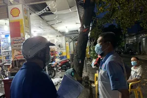 TP Thủ Đức lập chốt ở các tuyến đường trọng điểm, giám sát việc tụ tập