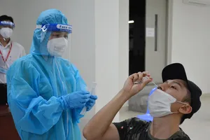 TP Thủ Đức triển khai cho người dân tự lấy mẫu xét nghiệm COVID-19