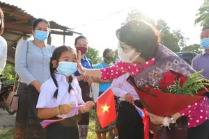 TP.HCM - Viêng Chăn tăng cường hỗ trợ kiều bào tại 2 nước