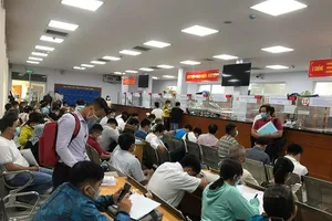 Người dân TP Thủ Đức tra cứu tiến độ giải quyết hồ sơ nhà đất qua mạng