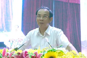 Bí thư Nguyễn Văn Nên: Đừng đùn đẩy làm mất cơ hội phát triển