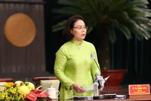 Chủ tịch UBND quận 6 trả lời chất vấn về nhà đất công 