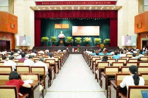 Người đứng đầu phải nêu gương trong việc học tập theo Bác