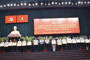 TP.HCM tiếp tục 'phủ xanh' thông tin tích cực