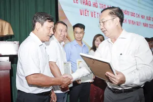 TP.HCM khen thưởng 43 tác phẩm báo chí xuất sắc trong quý I-2025