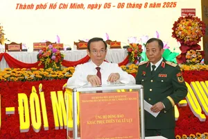 Thành ủy TP.HCM phát động ủng hộ đồng bào thiệt hại do mưa, lũ tại đại hội Đảng bộ từng đơn vị