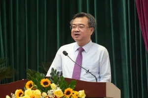 Ông Nguyễn Thanh Nghị yêu cầu nâng cấp hạ tầng, giao thông kết nối cảng Cát Lái