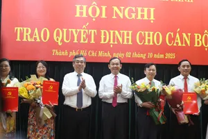 Thành ủy TP.HCM chỉ định 14 nhân sự phường, xã