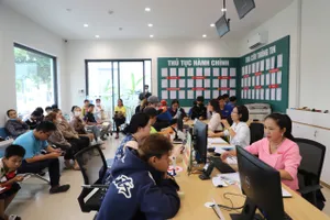 Phường đông dân ở TP.HCM nhận 10.000 hồ sơ trong 3 tháng vận hành chính quyền 2 cấp