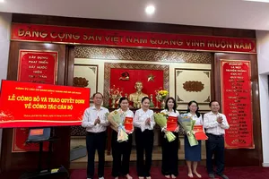 Đảng ủy các cơ quan Đảng TP.HCM công bố 9 quyết định về công tác cán bộ