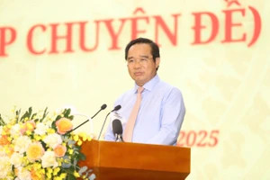 Chủ tịch UBND TP.HCM: Bảng giá đất phải hài hòa lợi ích các bên, giữ ổn định xã hội