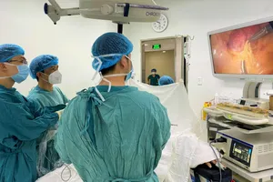 Cụ bà 81 tuổi không cần nhịn ăn, nhịn uống trước mổ ung thư dạ dày