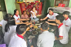 14 năm mang Tết cho các cụ già neo đơn