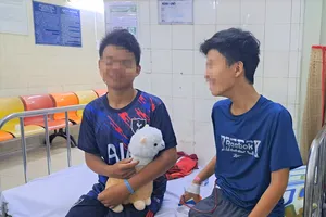 Một bệnh nhi trong vụ ngộ độc botulinum sắp được xuất viện