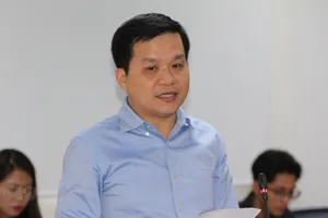 Điều trị COVID-19 không còn miễn phí