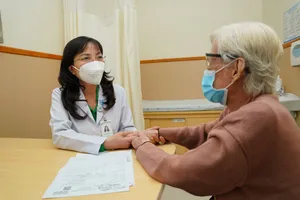 Điều trị loãng xương và những điều cần lưu ý 