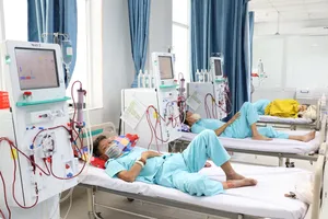 Bệnh nhân ngoại thành TP.HCM không còn phải lặn lội xa xôi chạy thận