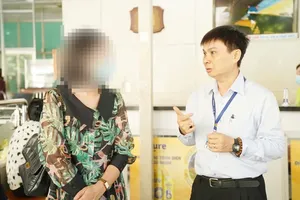 Nhiều người hoảng hốt đến Bệnh viện Chợ Rẫy vì cuộc gọi 'con cần mổ gấp'