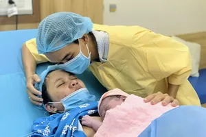 Mức sinh thấp, TP.HCM nỗ lực khuyến khích sinh đủ 2 con