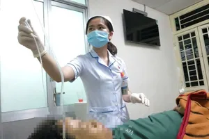 Thanh niên đa chấn thương, nghi bị bạn gái quen qua mạng lừa sang Campuchia 