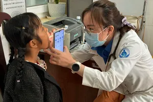 TP.HCM: 7 bác sĩ chuyên khoa đầu ngành sẽ luân phiên ra đặc khu Côn Đảo