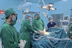 Thêm một bệnh nhân nguy kịch được cứu tại đặc khu Côn Đảo