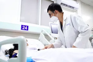 Sức khỏe 2 nạn nhân vụ cháy quán ăn trên đường Trần Hưng Đạo hiện ra sao?