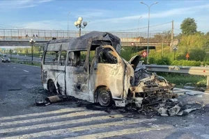 Bệnh viện Chợ Rẫy lên tiếng vụ xe cứu thương chở bệnh nhân tông vào xe container