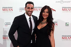 Hậu vệ Adil Rami tuyển Pháp 'ghi bàn' sớm 