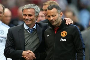 Ryan Giggs chia tay MU sau 29 năm vì không “hợp cạ” với Mourinho