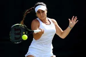 Nghi án tay vợt trẻ bị đầu độc tại giải Wimbledon