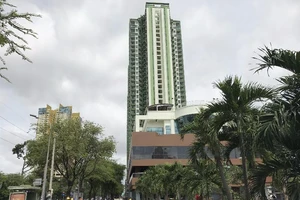 Thuận Kiều Plaza thoát kiếp “tòa nhà ma”