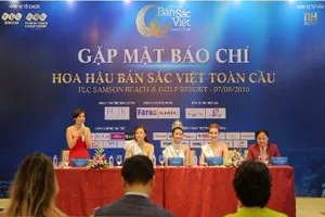 BTC Hoa hậu bản sắc Việt nói về nghi án lộ đề thi ứng xử 