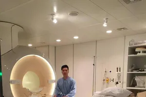 Vẹo xương cổ ‘Hoàng tử xiếc’ Quốc Nghiệp vẫn biểu diễn