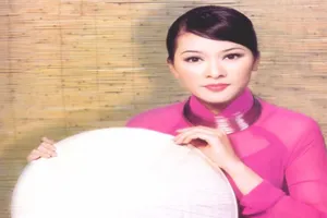 Ca sĩ Như Quỳnh về nước làm live show đầu tiên