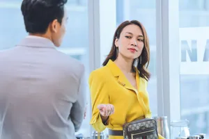 Mỹ Tâm tặng ngay 10.000 CD mới