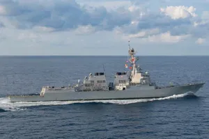 Việt Nam lên tiếng về tàu hải quân Hoa Kỳ đi qua Trường Sa