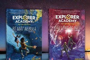 'Học viện Viễn thám' bán hết 3000 bản sau 1 tuần xuất bản