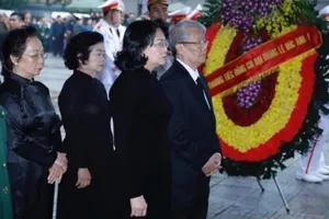 Thủ tướng Nguyễn Xuân Phúc: Vĩnh biệt anh Sáu Nam kính mến!