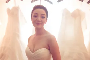 Họa mi bán cổ điển lần đầu múa ba lê trong MV mới